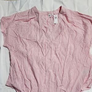GAP Women's Pink Striped Top